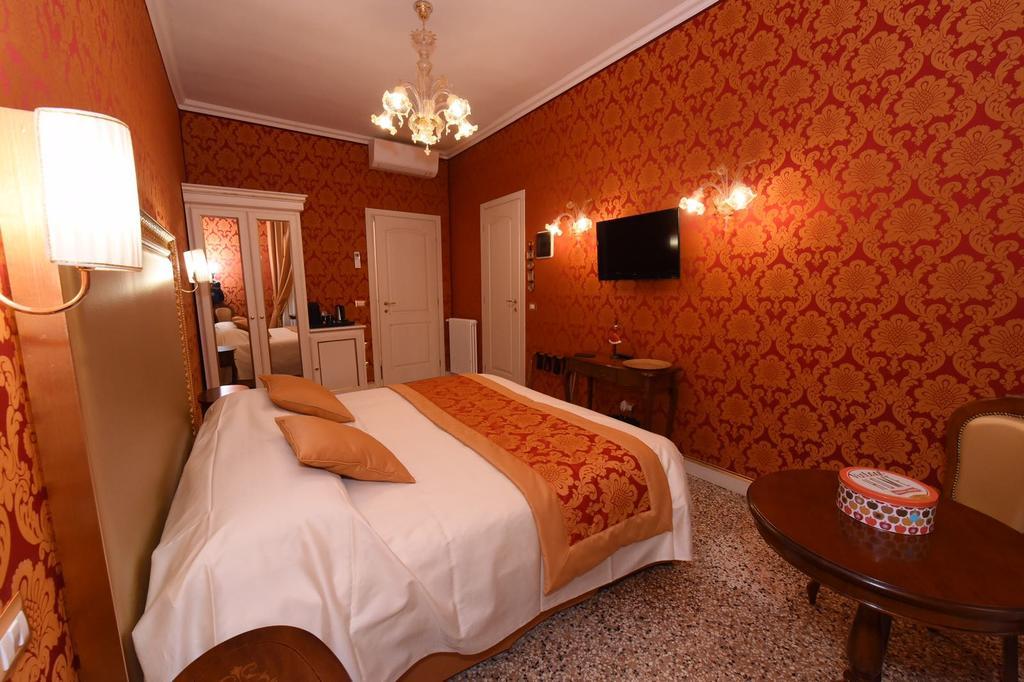 Hotel 40.17 San Marco Wenecja Zewnętrze zdjęcie